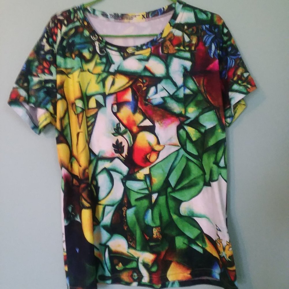 Short-sleeve, multi-colored top
